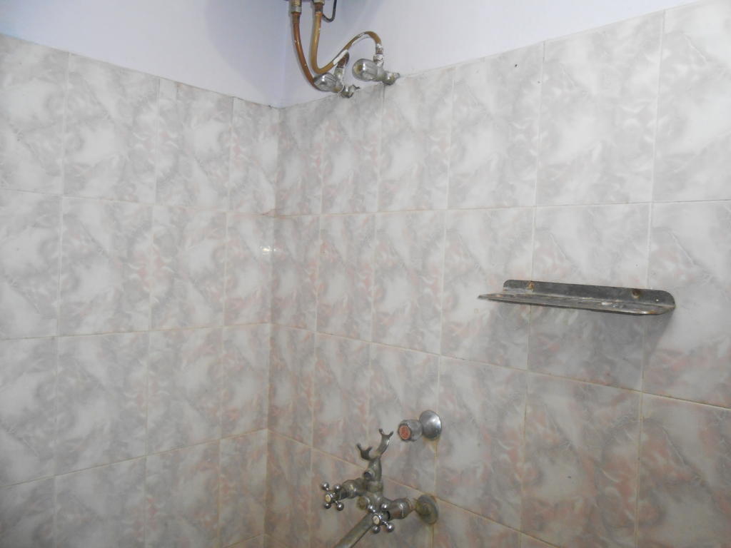 Hotel Sonmony Varanasi Habitación foto